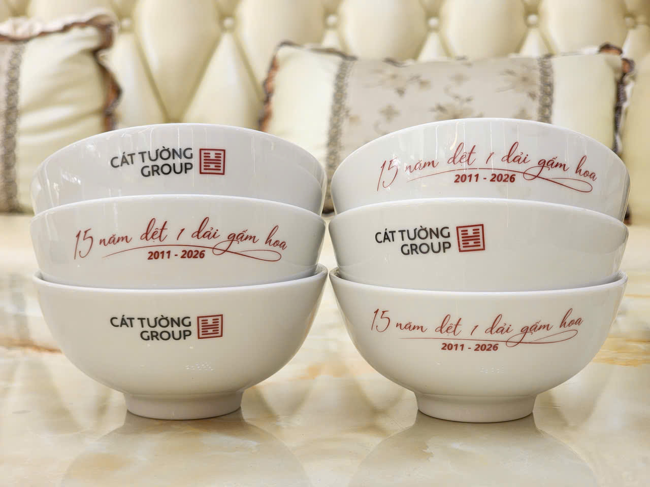 in logo chén sứ Cát Tường Gruop